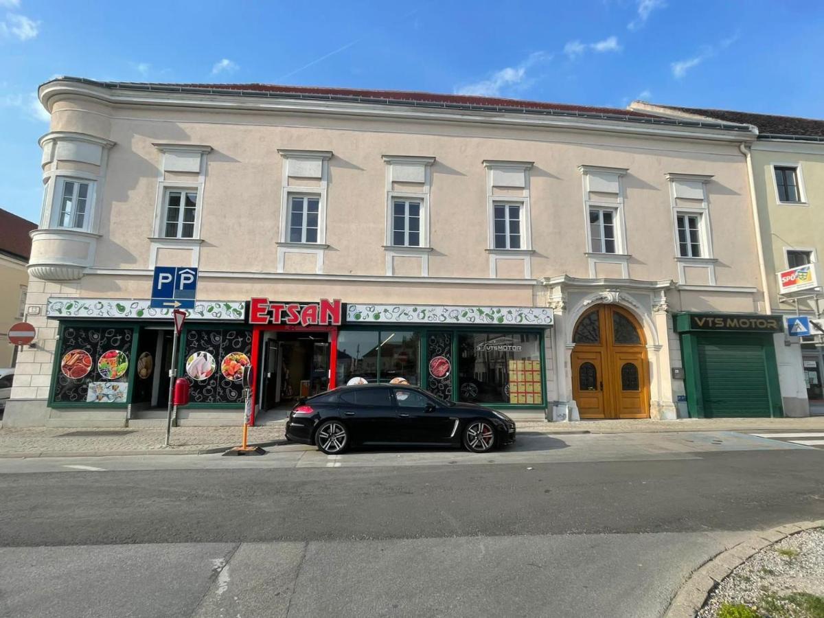 Bruckneudorf Central Plaza Great Apartment 4 Bedroom 3 Bathroom المظهر الخارجي الصورة