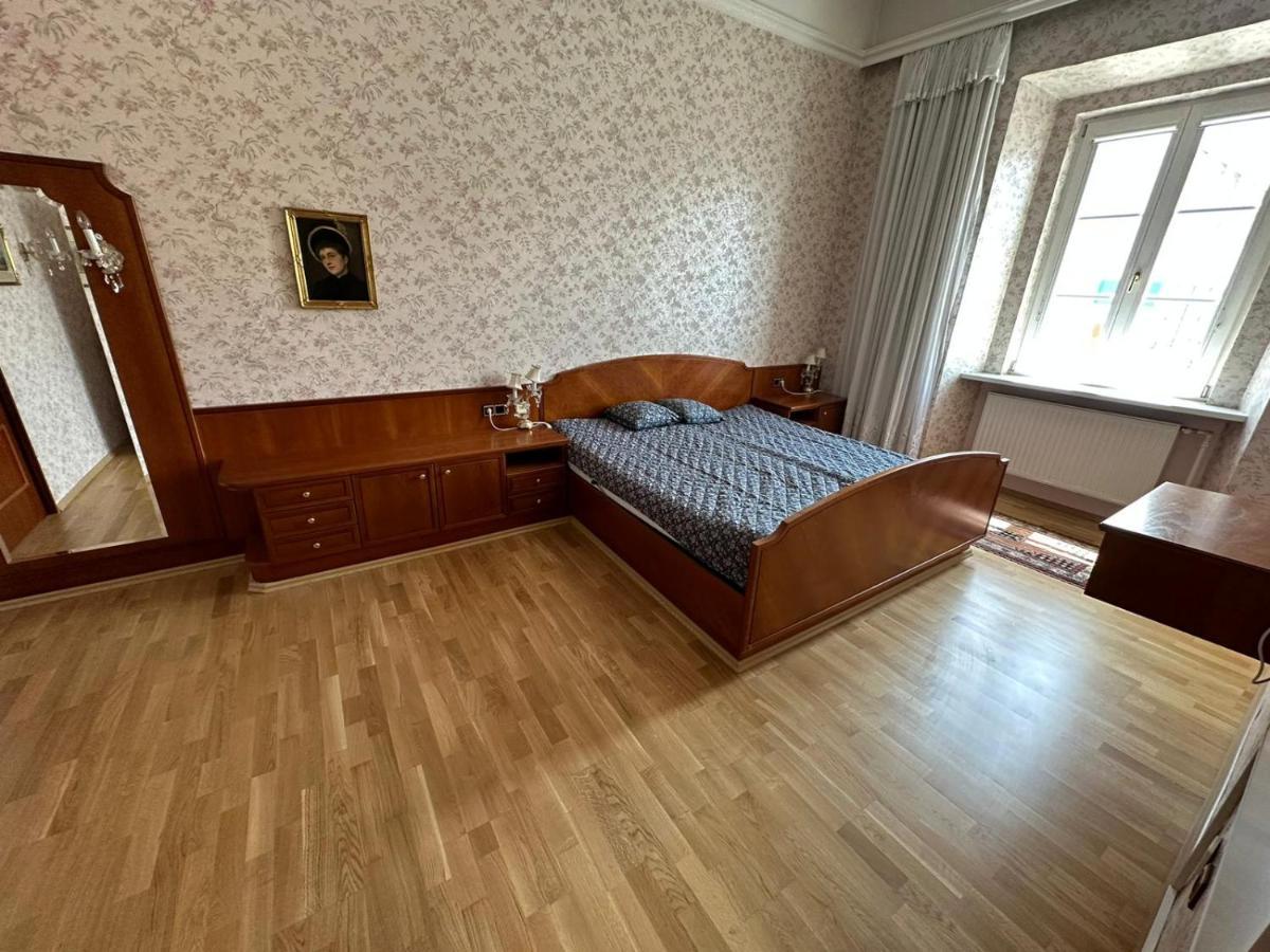 Bruckneudorf Central Plaza Great Apartment 4 Bedroom 3 Bathroom المظهر الخارجي الصورة
